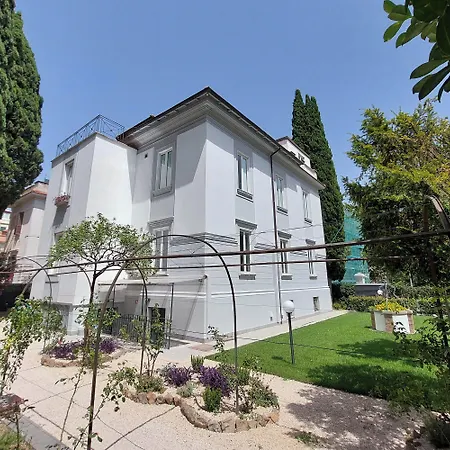 Youroom Monteverde - 4*