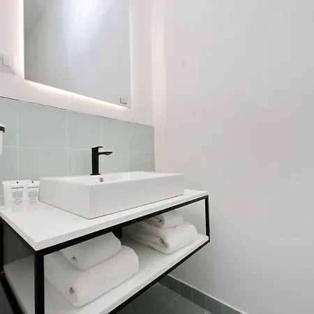 Penzion Youroom Monteverde - *