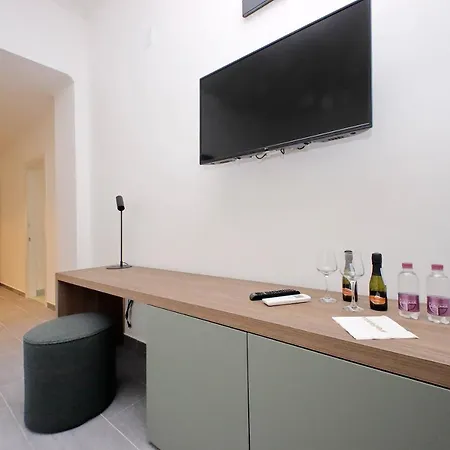 Youroom Monteverde - רומא